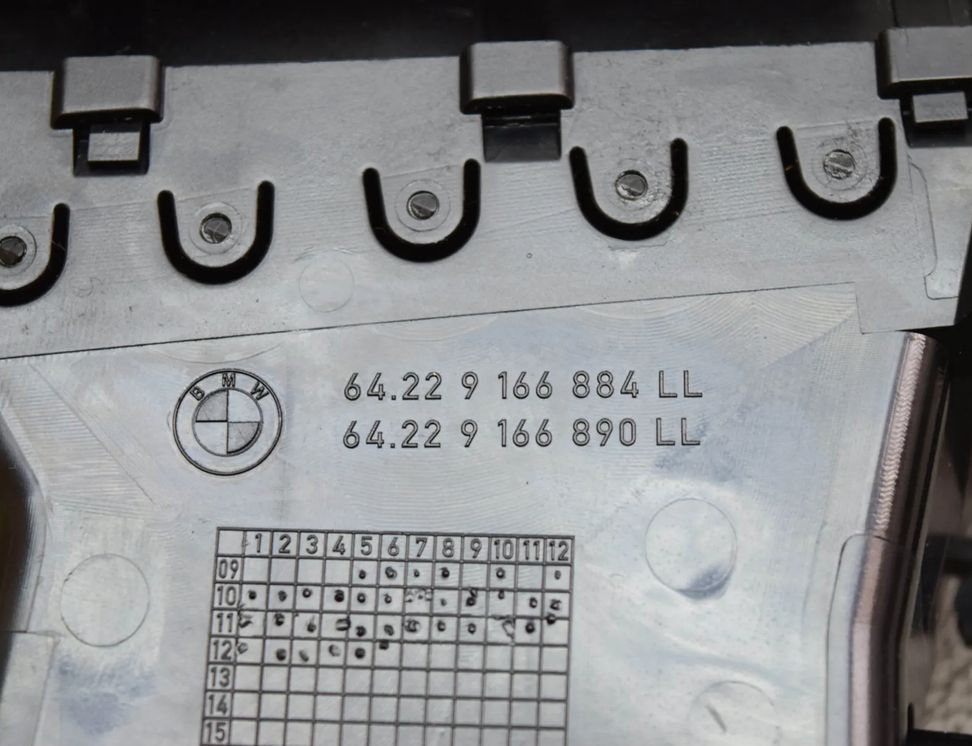 BMW 5 Series F10/F11 (2009-2017) Вентиляционные отверстия в приборной панели 9166884,9166890 23536891