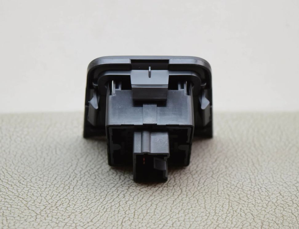 MITSUBISHI Outlander 3 generation (2012-2023) Seat heating switch 8050A215ZZ 26042391