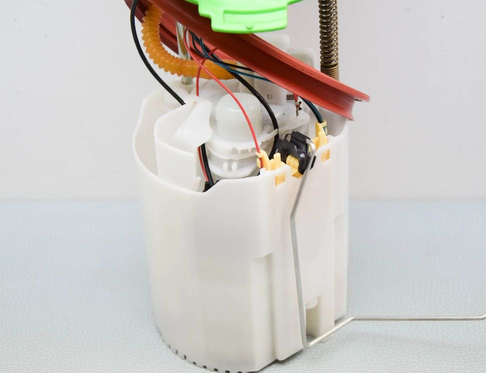 AUDI A3 8Y (2020-2024) Топливный насос 5Q0919051BE 28399858