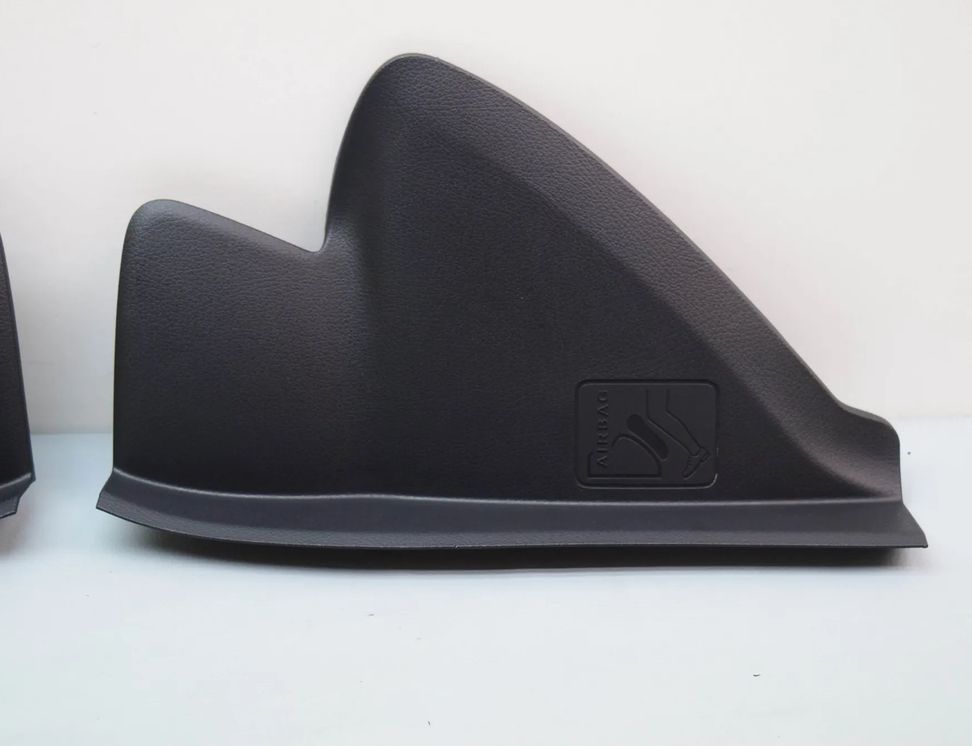 MERCEDES-BENZ A-Class W177 (2018-2024) Paneļa sānu apdare A177689300 31389769