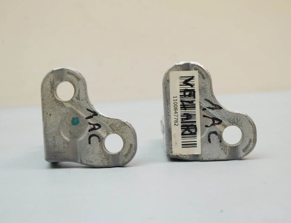 LAND ROVER Range Rover Velar 1 generation (2017-2024) Комплект петель передней левой двери CPLA228A65AE 31407157