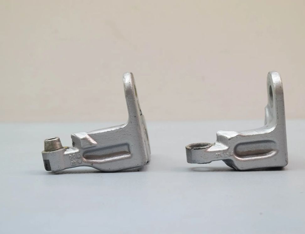 LAND ROVER Range Rover Velar 1 generation (2017-2024) Комплект петель передней левой двери CPLA228A65AE 31407157