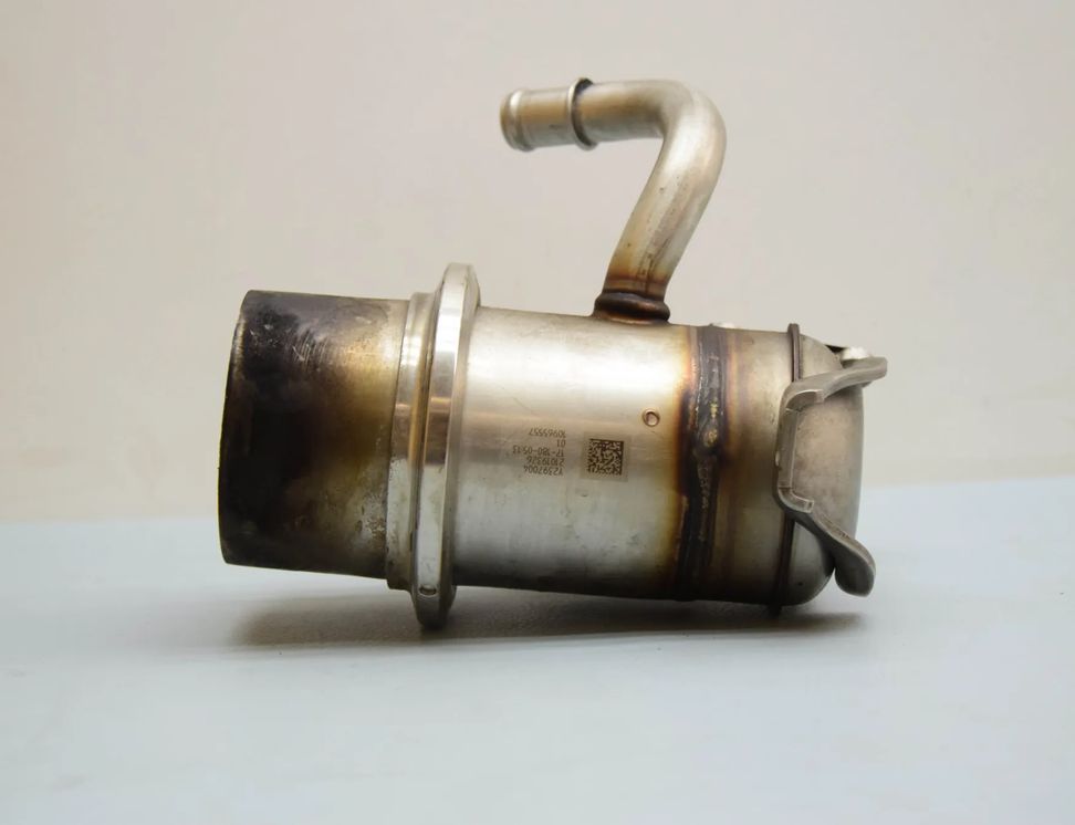 VOLKSWAGEN Tiguan 2 generation (2016-2024) EGR Cooler 04L131512BQ 32146708