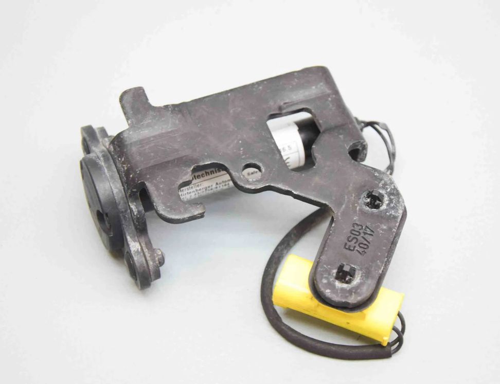 BMW X5 F15 (2013-2018) Петля капота AR732602003,732602003,0589P1000095 32701331