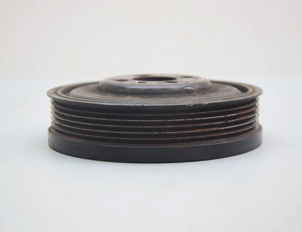 VOLKSWAGEN Golf 4 generation (1997-2006) Crankshaft pulley 04L105243 32836142