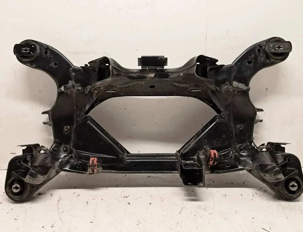 MASERATI Levante 1 generation (2016-2024) Aizmugurējais pusrāmis 06701036220 33085296