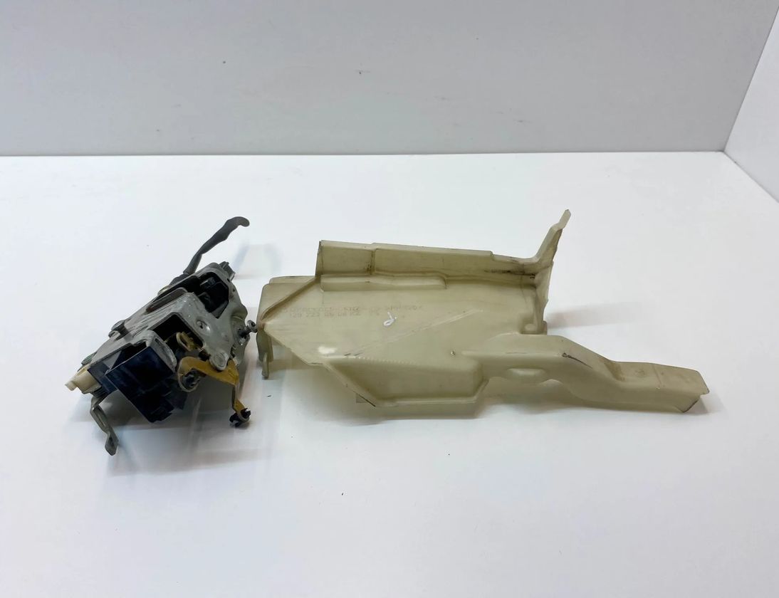 MERCEDES-BENZ SL-Class R129 (1989-2001) Priekšējo labo durvju slēdzene A1297201635,A1297230608 21920230