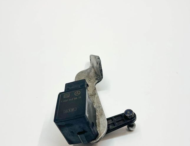 MERCEDES-BENZ SL-Class R230 (2001-2011) Piekares augstuma sensors A0025428818,0025428818 30105107