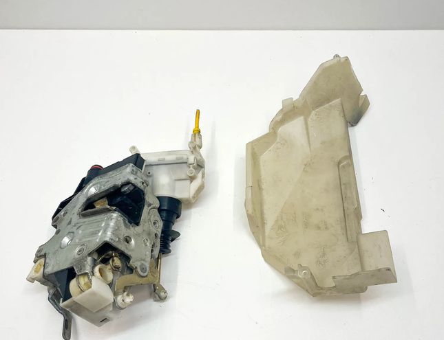 MERCEDES-BENZ SL-Class R129 (1989-2001) Priekšējo labo durvju slēdzene A1297201635,A1298206010 32808965