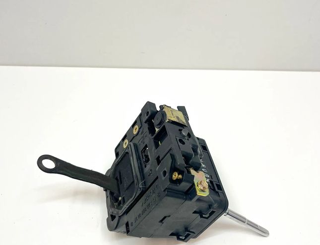 MERCEDES-BENZ SL-Class R129 (1989-2001) Pārnesumu pārslēgšanas mehānisms A2022670137,A2022670537 32931379