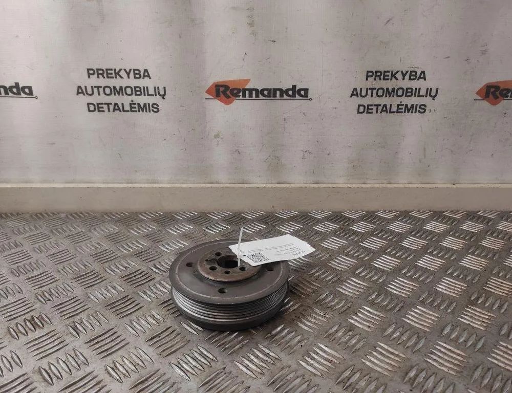 VOLKSWAGEN Golf 4 generation (1997-2006) Шкив коленчатого вала 31574593