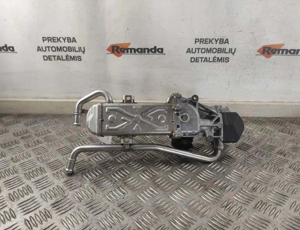 VOLKSWAGEN Passat B7 (2010-2015) Охладитель Eгр 03L131512C 31575957