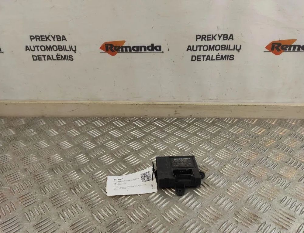 FORD S-Max 1 generation (2006-2015) Блок управления дверей передние  правые 9G9T14B534CC,1002300001 31579142