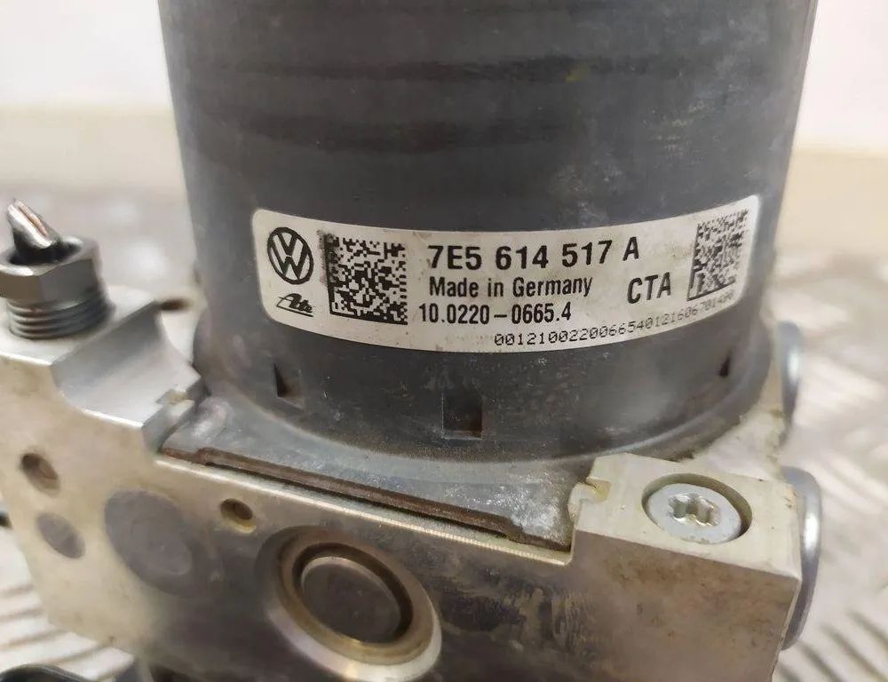 VOLKSWAGEN Transporter T6 (2015-2024) ABS Pump 001210022006654,7E5614517A 31584424