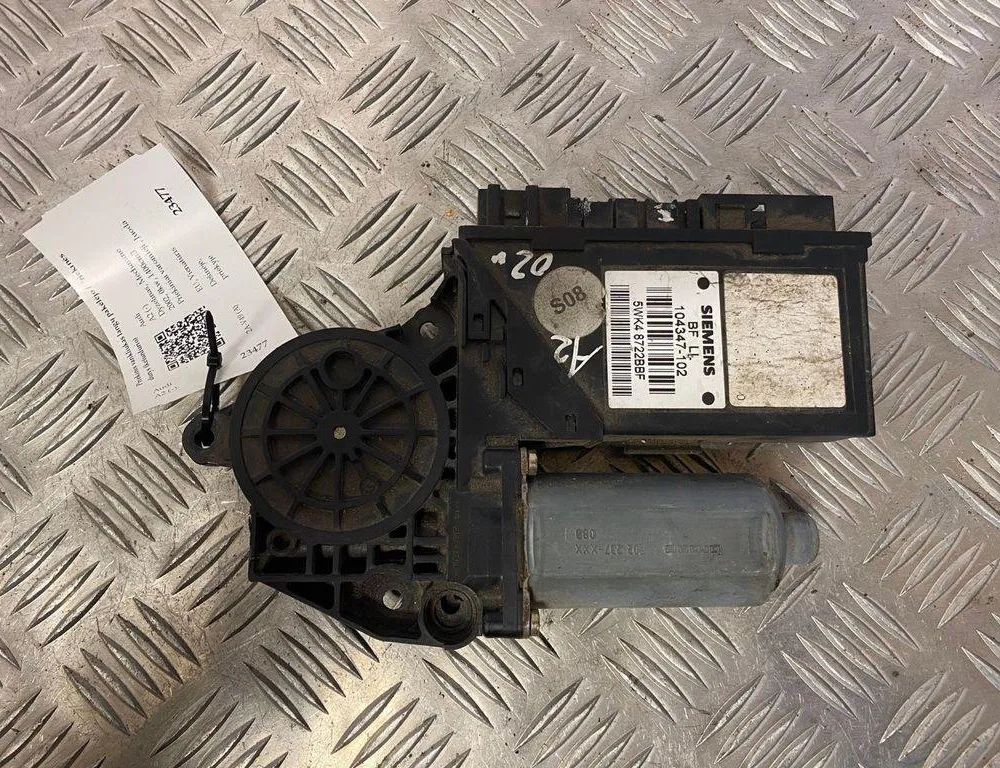 AUDI Q2 1 generation (2016-2024) Front Left Door Window Regulator Motor 130821765,0130821765 31584709