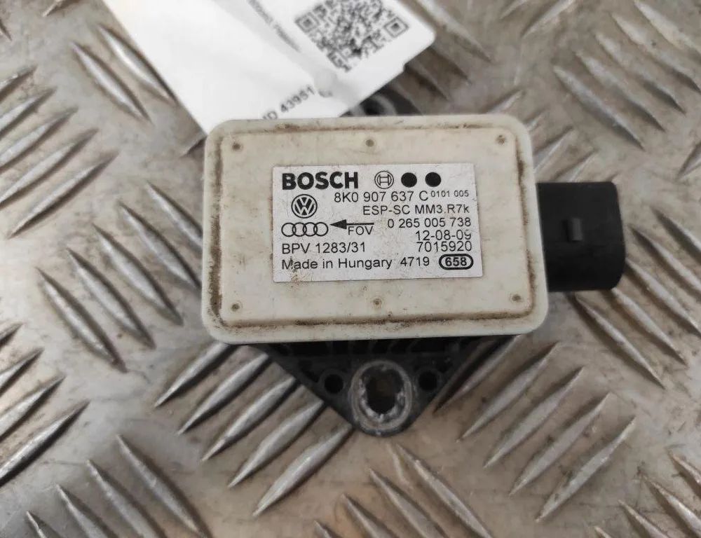 AUDI A4 B7/8E (2004-2008) Датчик ускорения 8K0907637 31590203