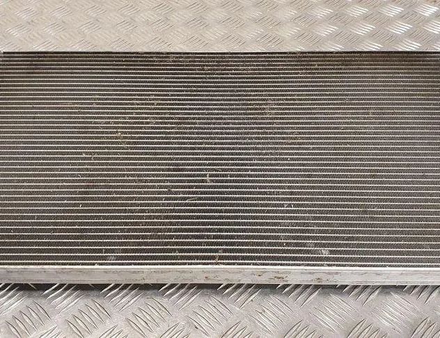 BMW 5 Series F10/F11 (2009-2017) Охлаждающий радиатор 1711850917701 31604584