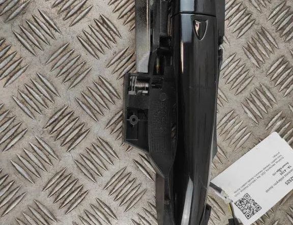 RENAULT Kadjar 1 generation (2015-2024) Kreisās puses bīdāmo durvju ārējais rokturis 806071597R,806074307R 31606321