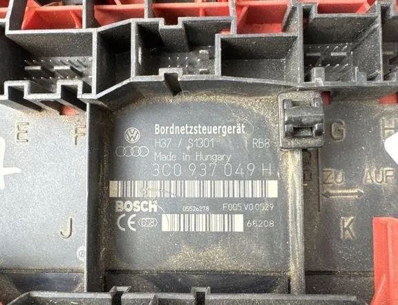 VOLKSWAGEN Passat B7 (2010-2015) Comfort Control Unit 3C0937049H 31609972