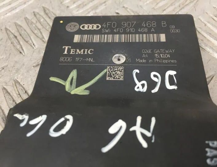 AUDI A6 C6/4F (2004-2011) Other Control Units 4F0907468B,4F0910468A 21443524