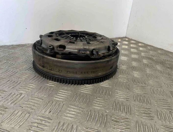 BMW 3 Series E90/E91/E92/E93 (2004-2013) Clutch Kit 7594444 21448619