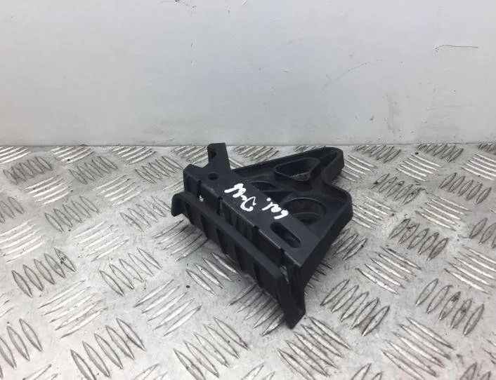 BMW 3 Series E90/E91/E92/E93 (2004-2013) Держатель заднего бампера правый 7127717,51127127717,72758411 21453611