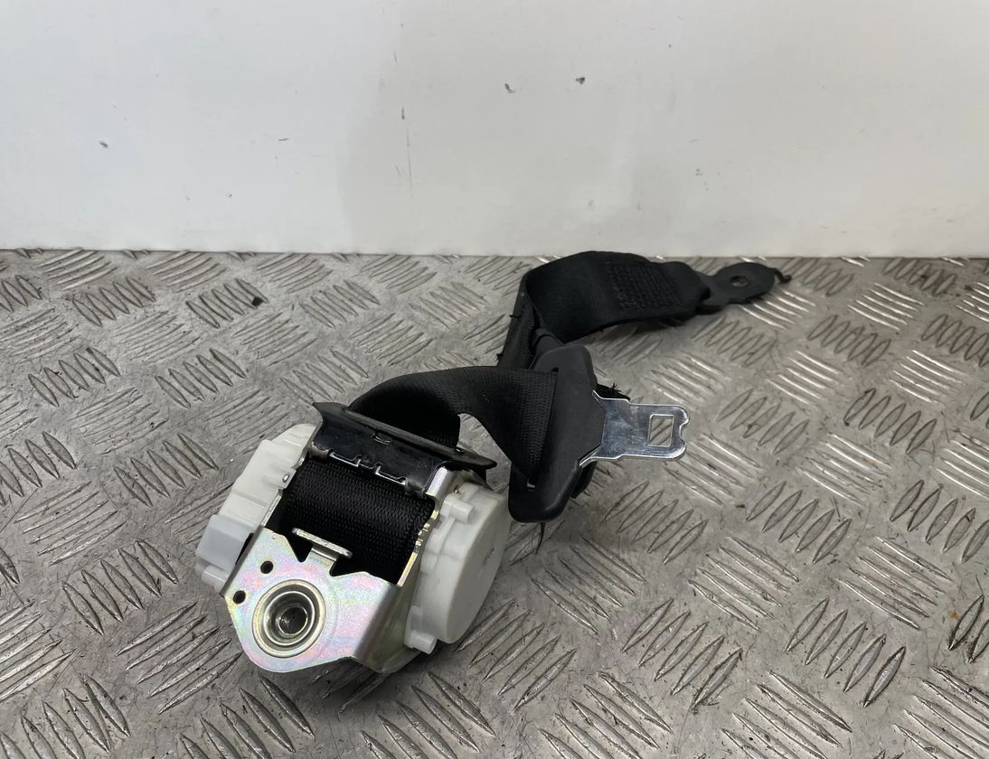 BMW 5 Series F10/F11 (2009-2017) Ремень безопасности средний задний 7247667,34036732A 21630105