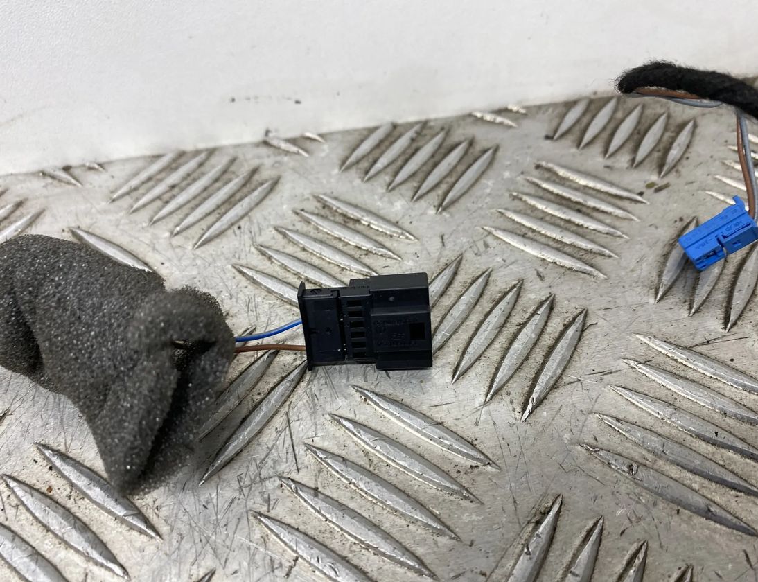 MERCEDES-BENZ C-Class W204/S204/C204 (2004-2015) A2045401307 22055776