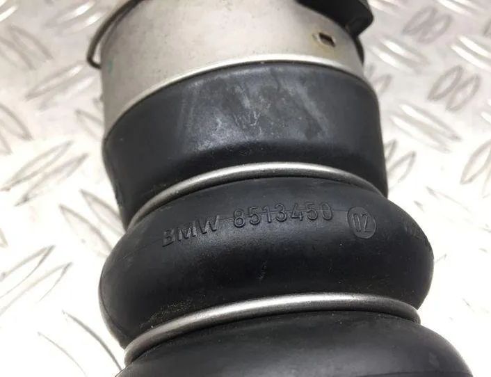 BMW 3 Series F30/F31 (2011-2020) шланг радиатора интеркулера 8513450 22372739