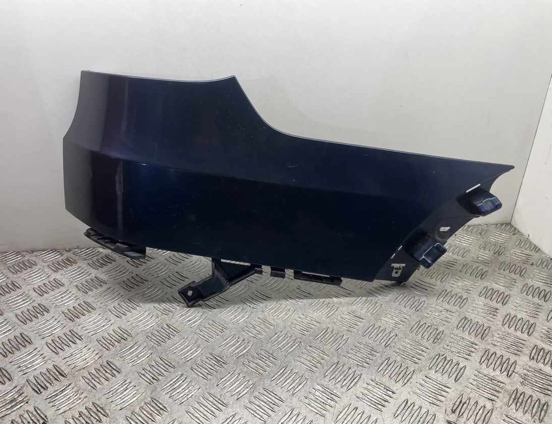 BMW X5 E70 (2006-2013) Aizmugurējā bampera labās puses stūris 8037282 23326283
