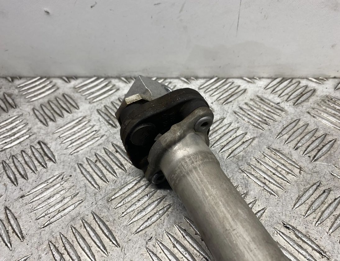 BMW 7 Series F01/F02 (2008-2015) Stūre (kardāns) / Stūres statnes vārpsta 6789859 23527323