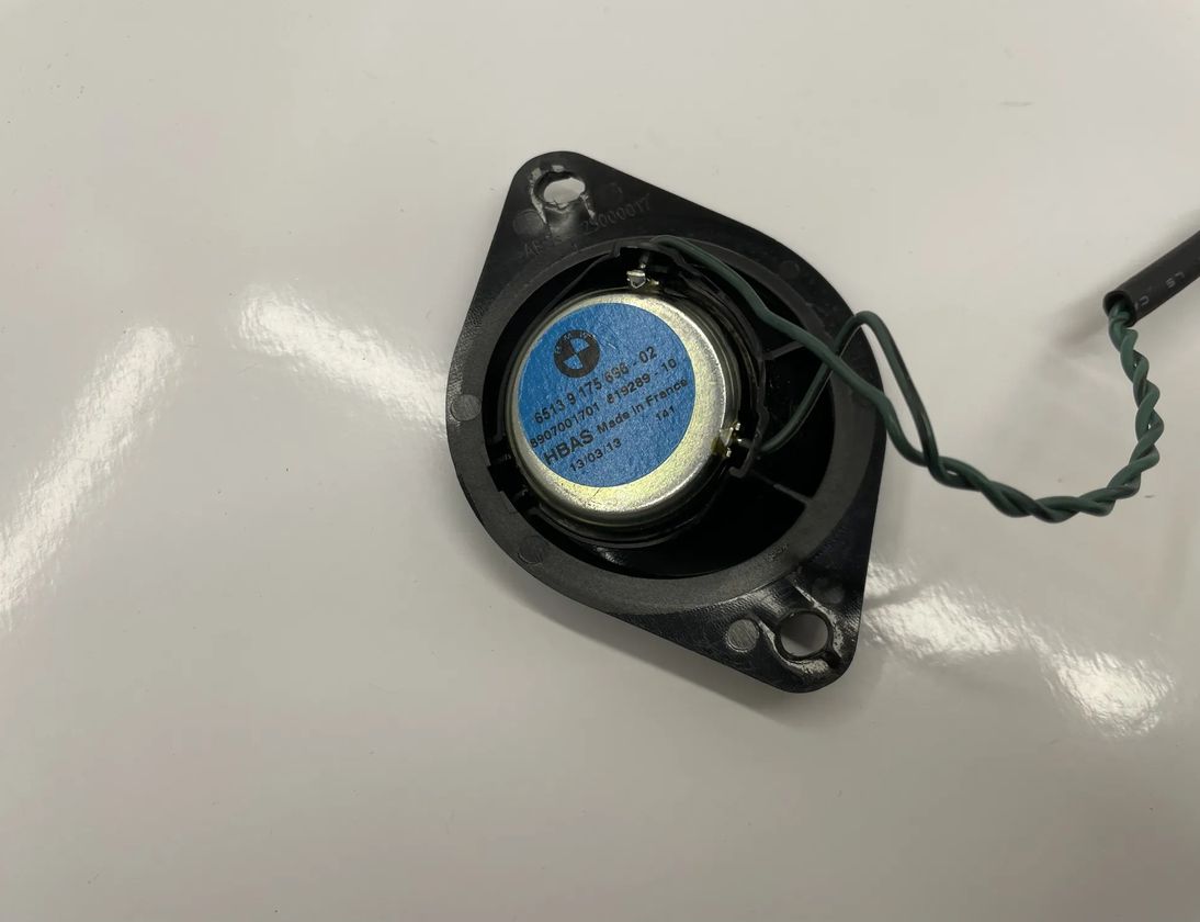 BMW M5 F10 (2011-2016) Front Right Door Loudspeaker 9175696,65139175696 23811597