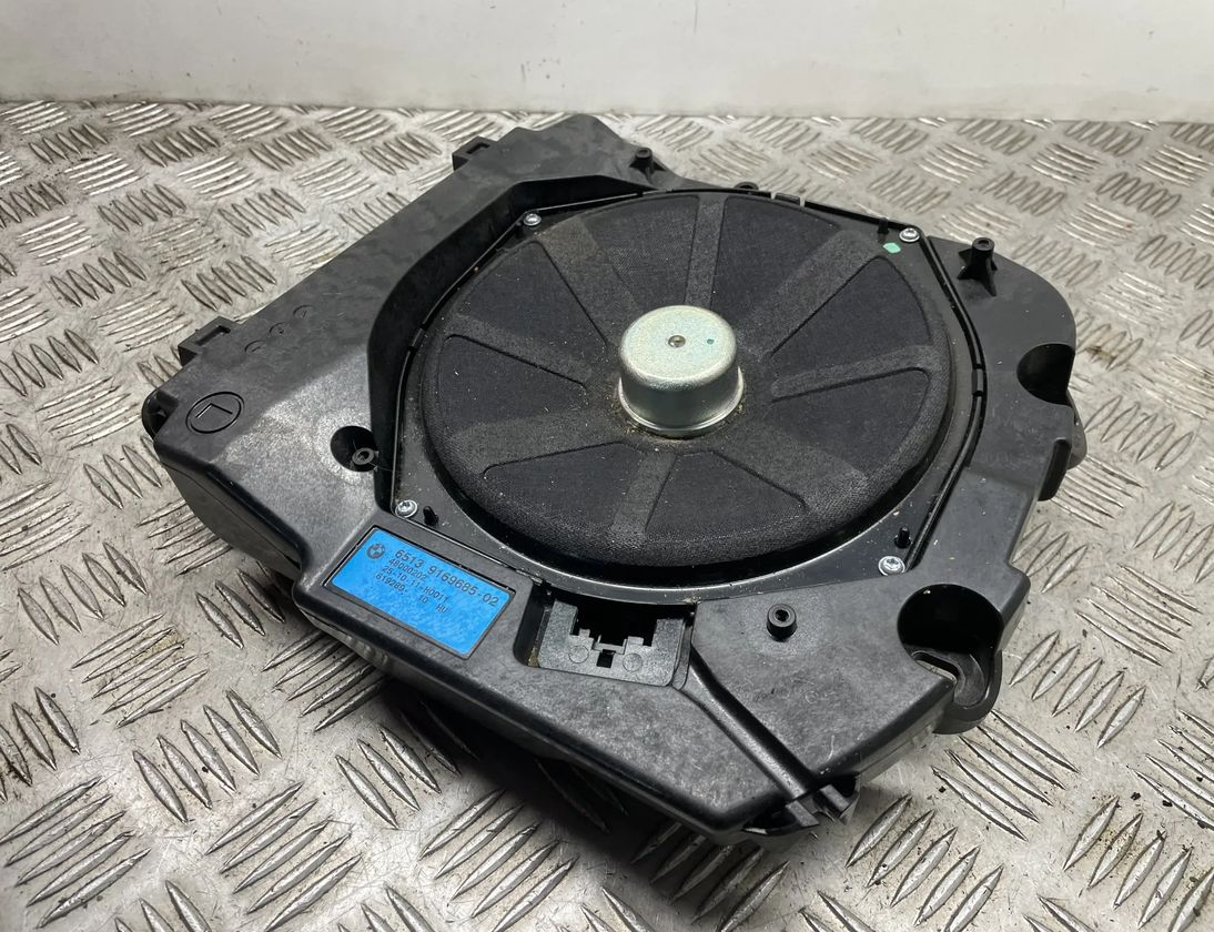 BMW 6 Series F06/F12/F13 (2010-2018) Низкочастотный динамик с левой стороны 9169685,65139169685 24699240