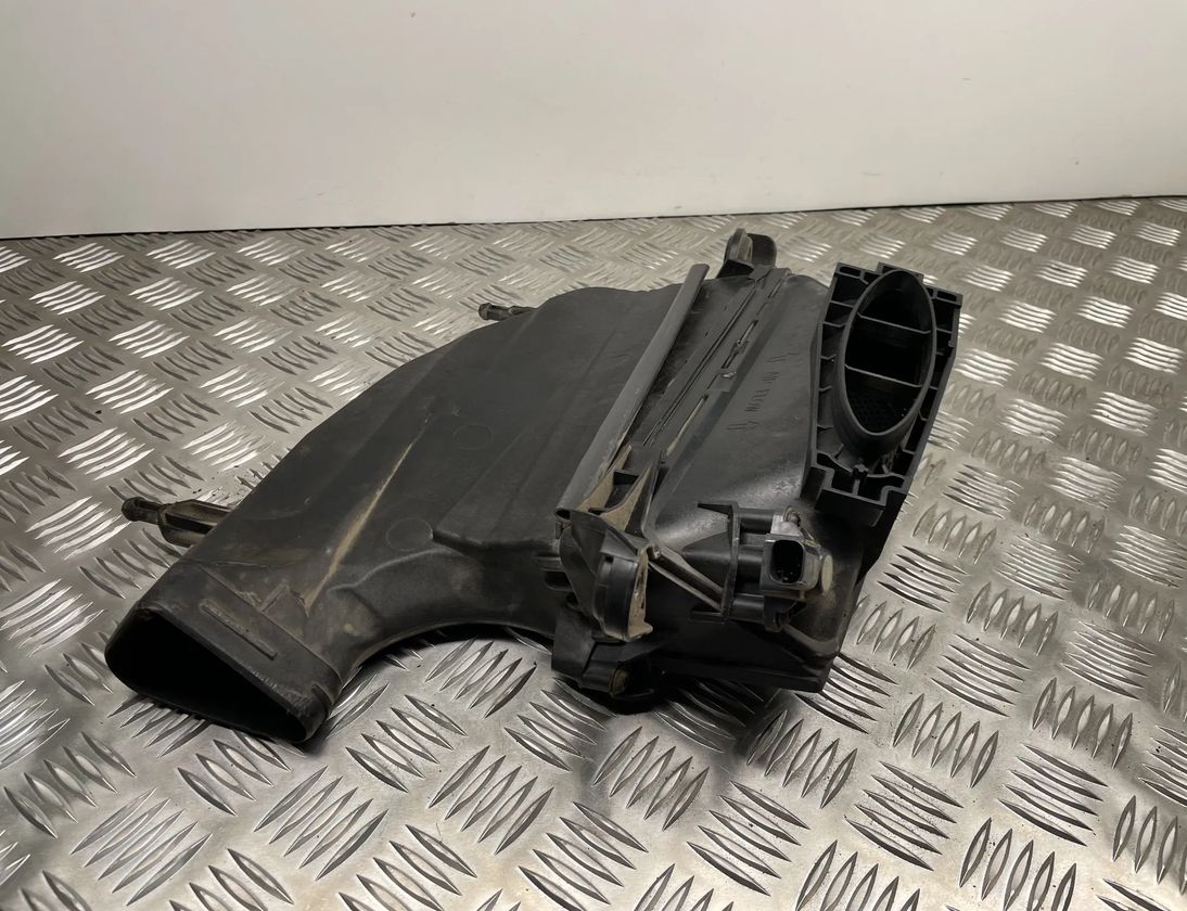 MERCEDES-BENZ C-Class W204/S204/C204 (2004-2015) Корпус воздушного фильтра A6420903101 26845675