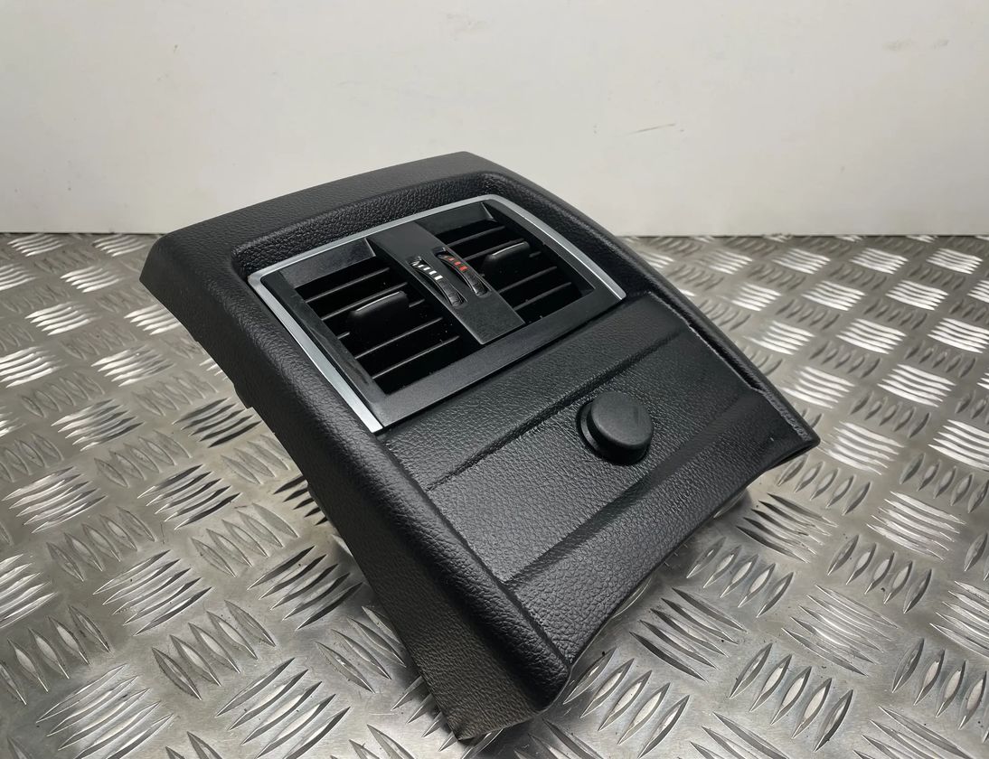 BMW 4 Series F32/F33/F36 (2013-2020) Gaisa restes aizmugurē 9207330,9218909,9333675 28182819