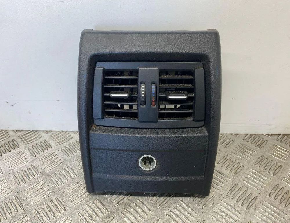 BMW 3 Series F30/F31 (2011-2020) Rear air vent grille 64229207330,9218909 30988499