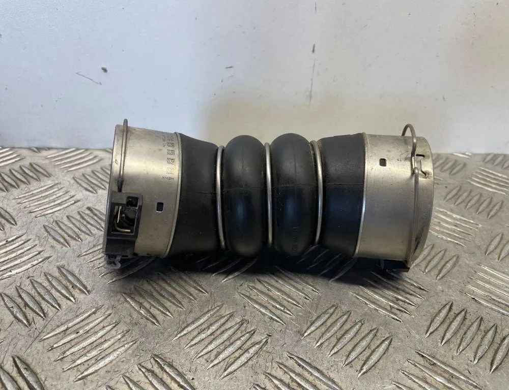 BMW 3 Series Gran Turismo F34 (2013-2017) Starpdzesētāja / interkūlera truba 8513450 30990174