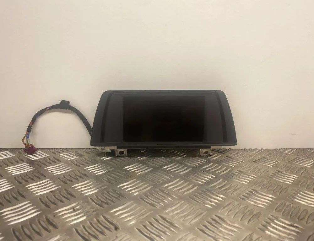 BMW 3 Series F30/F31 (2011-2020) Екран навигаций 9270393 30990410