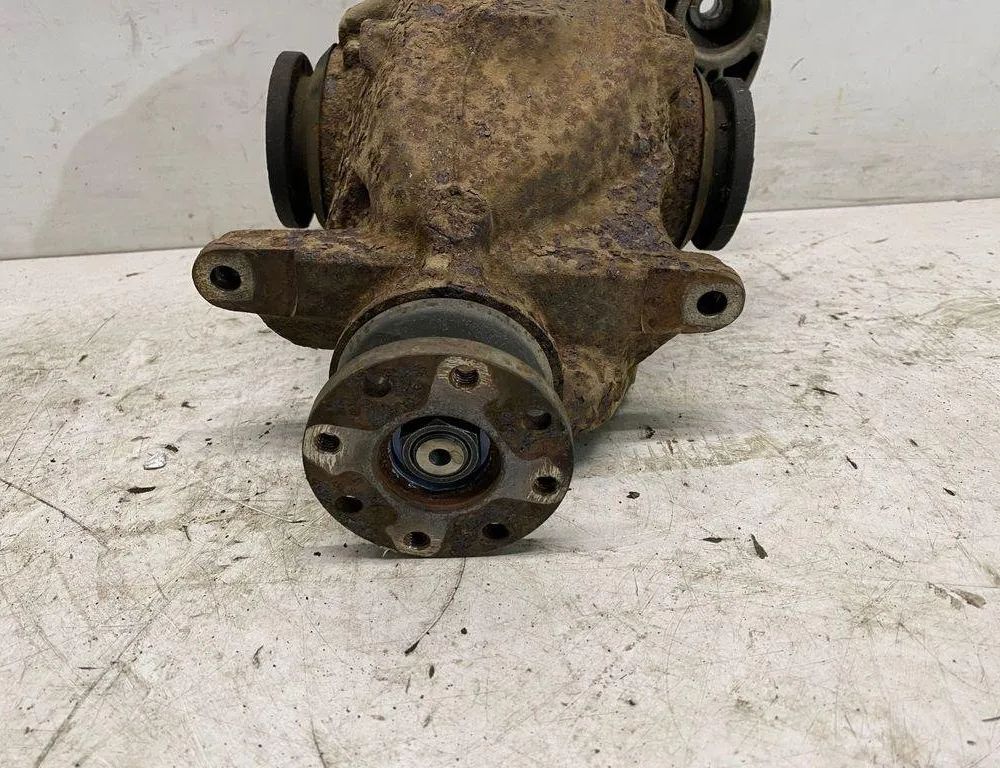 BMW 3 Series E90/E91/E92/E93 (2004-2013) Aizmugurējais reduktors 7529108 30992714