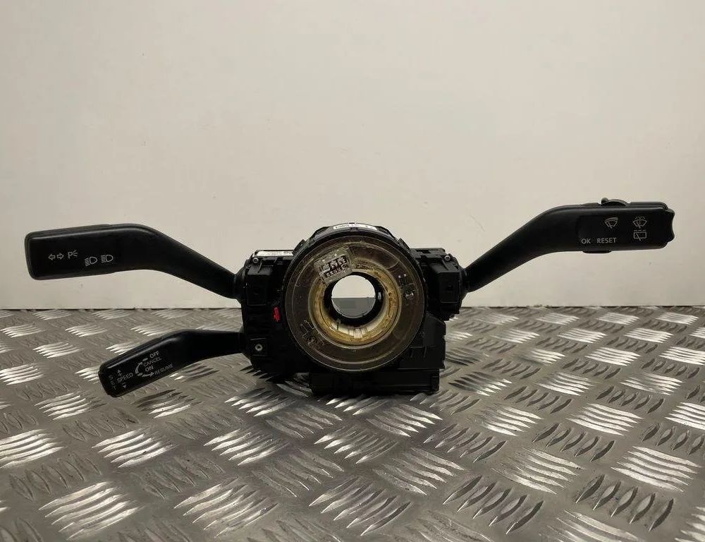 VOLKSWAGEN Passat B7 (2010-2015) Подрулевой переключатель 3C9953507AH 30996553