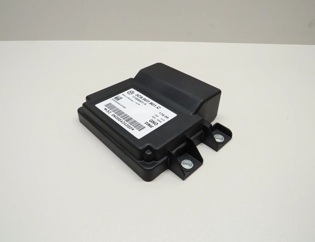 VOLKSWAGEN Passat CC 1 generation (2008-2017) Блок управления ручным тормозом 3c8907801c 27511415