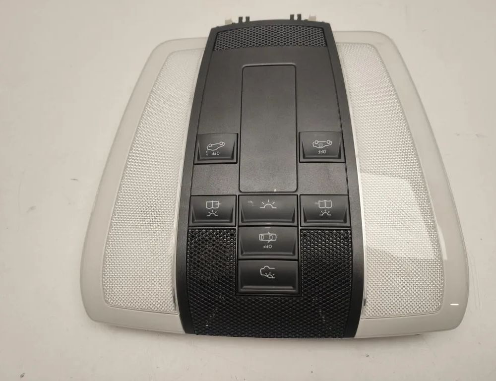 MERCEDES-BENZ C-Class W204/S204/C204 (2004-2015) Освещение салона A2048200823 32702063
