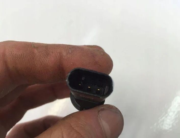 AUDI Q2 1 generation (2016-2024) Crankshaft Position Sensor 04L907601A 24266448