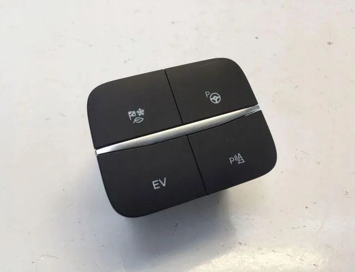 FORD Kuga 3 generation (2019-2023) Switches LJ6T11B573BBW 24266601