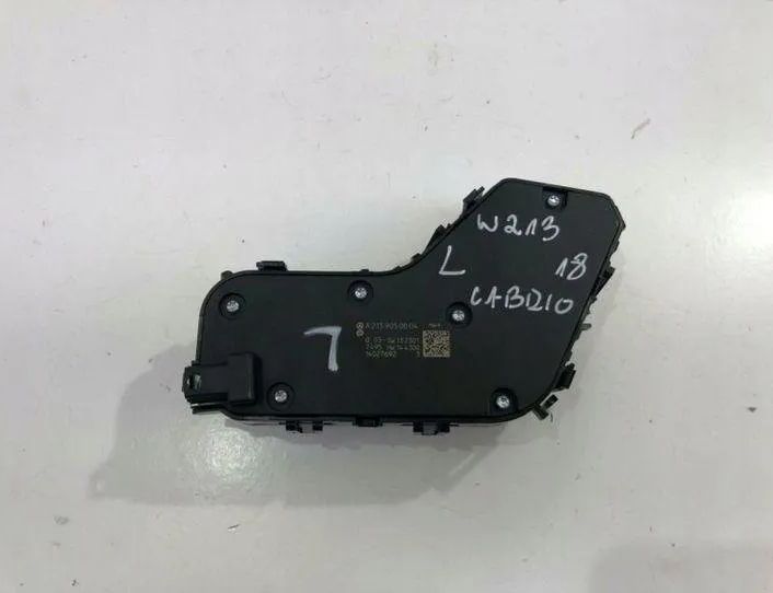 MERCEDES-BENZ E-Class W213/S213/C238/A238 (2016-2024) Left Seat Control Switches A2139050004 24276329