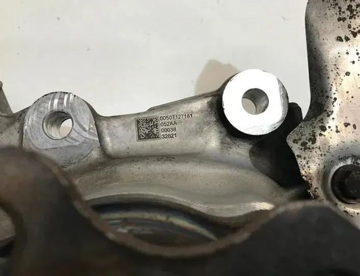 BMW 4 Series G22, G23, G26 (2020-2023) Citas Balstiekārtas Daļas 6879526,59251510,6871342 24283491