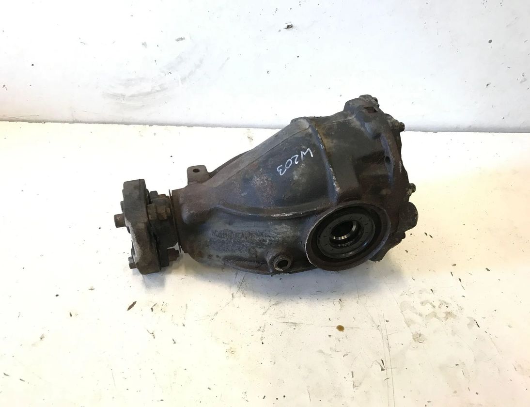 MERCEDES-BENZ C-Class W203/S203/CL203 (2000-2008) Rear Differential A2033510008 30193280