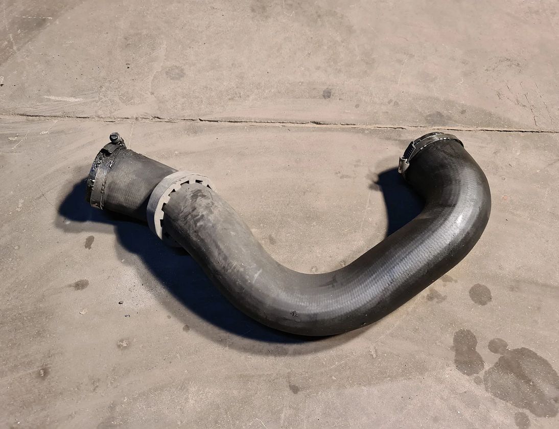 VOLKSWAGEN Transporter T5 (2003-2015) Воздухозаборная труба 7E0145980 11772432