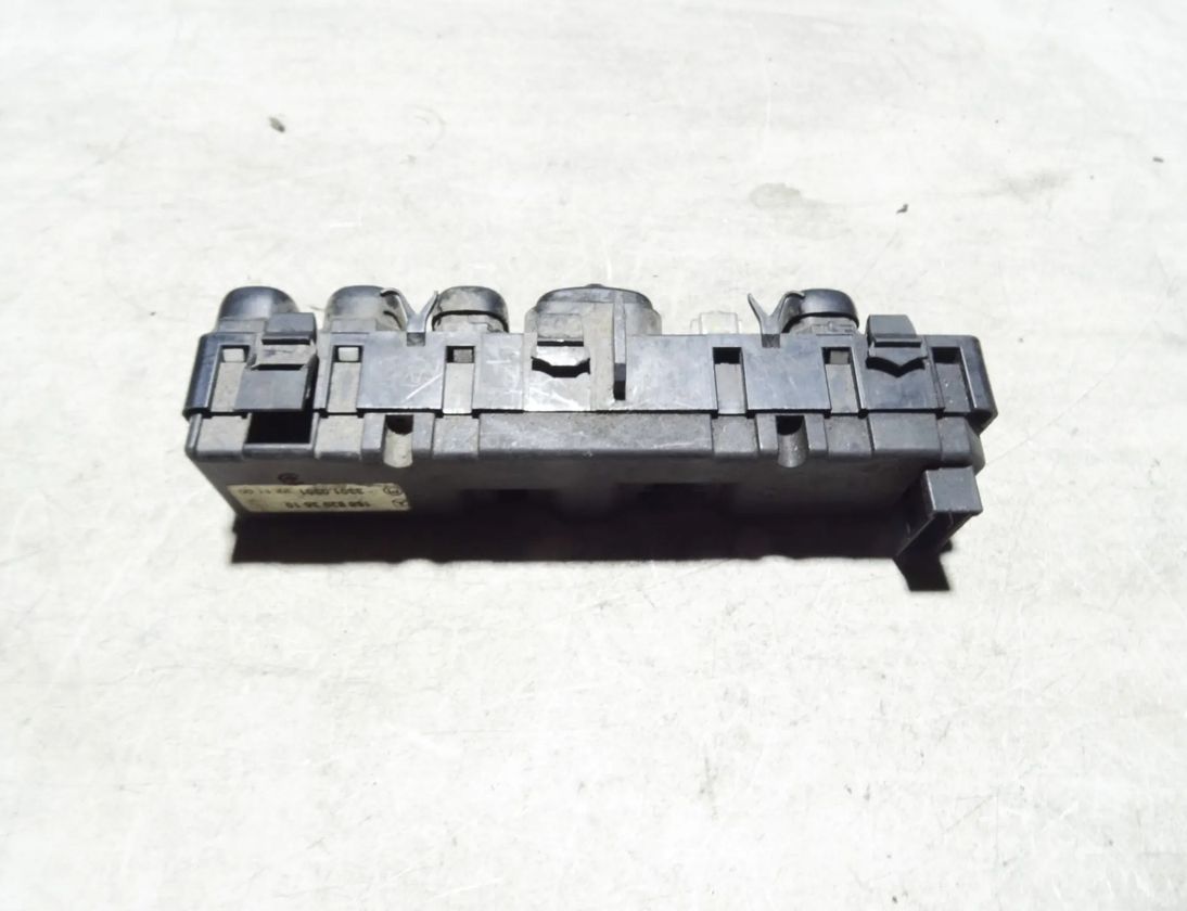 MERCEDES-BENZ A-Class W168 (1997-2004) Переключатель кнопок 1688203610 14510251
