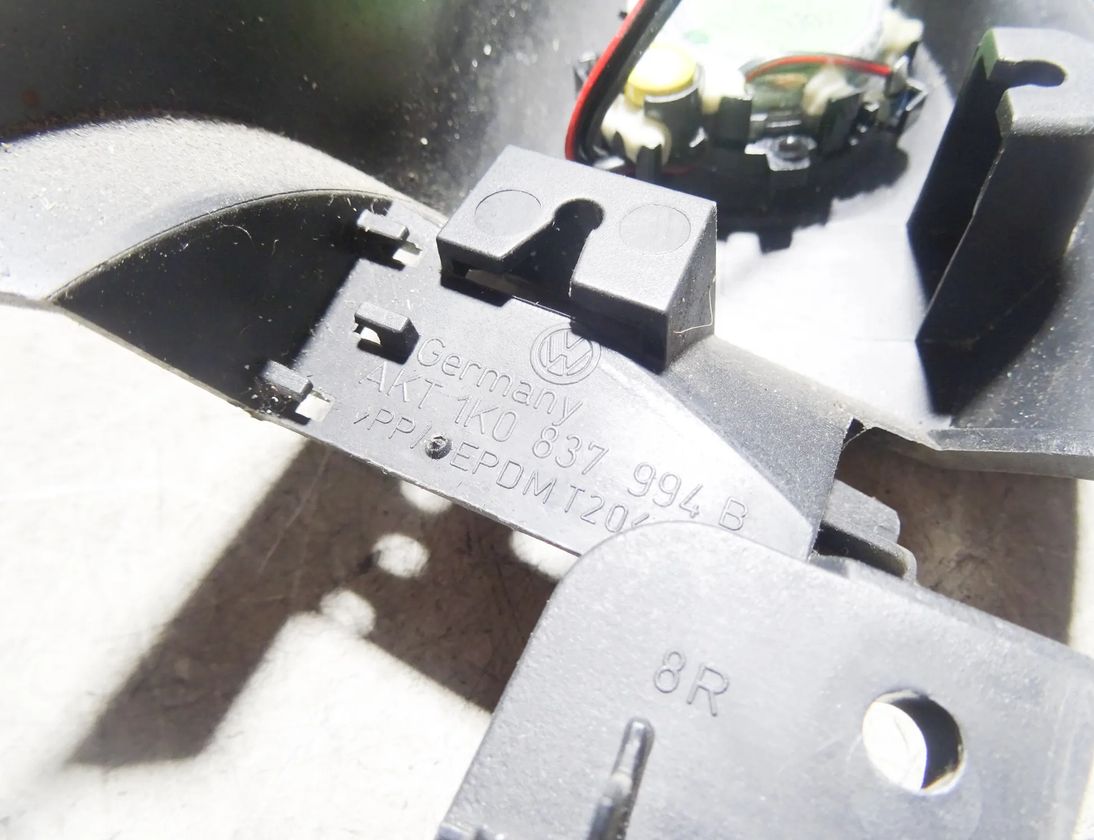 VOLKSWAGEN Golf 5 generation (2003-2009) Priekšējo kreiso durvju skaļrunis 1K0837994B,1K0035411C 15476679